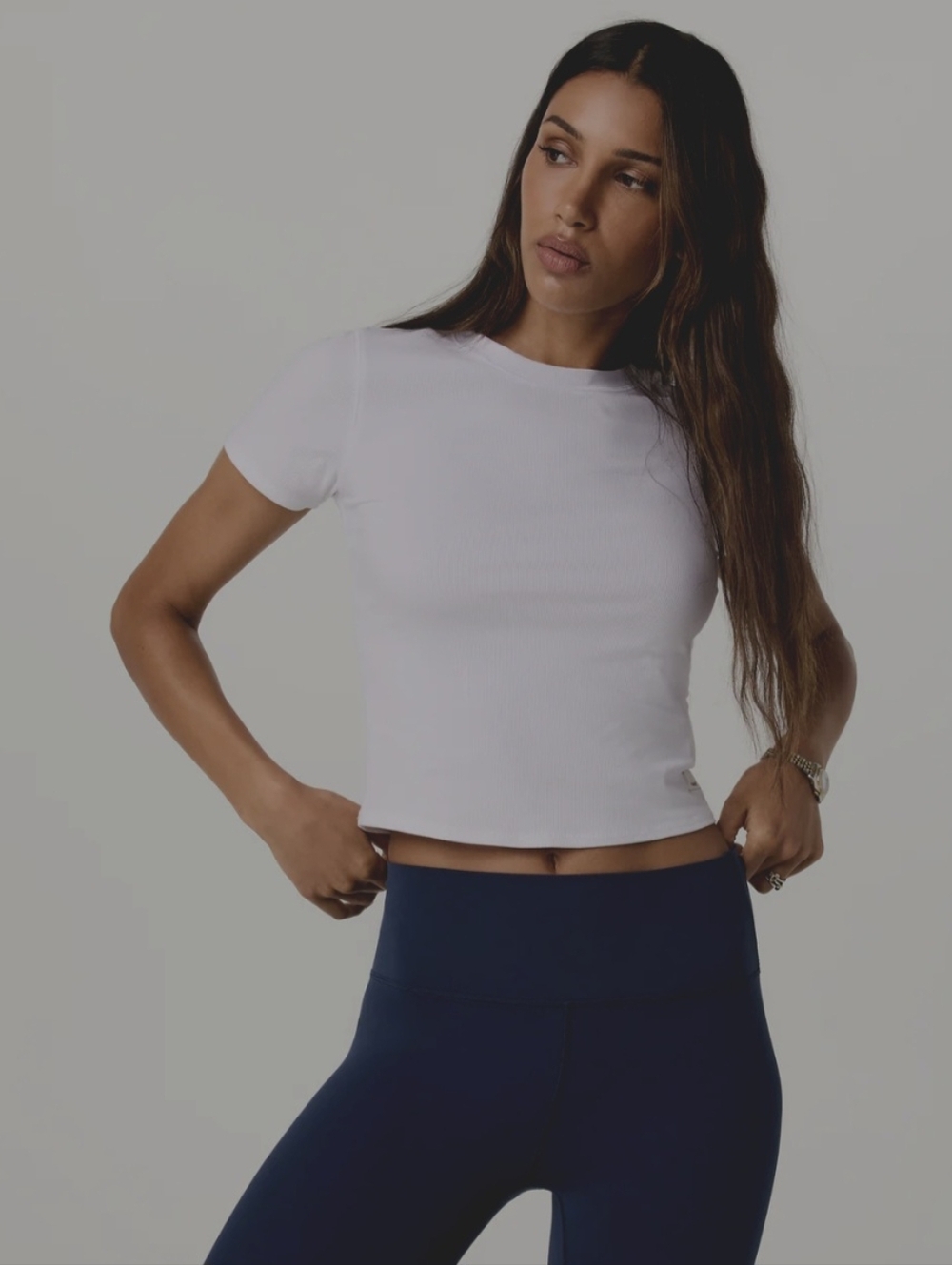 Vuori Pose Fitted Tee L White